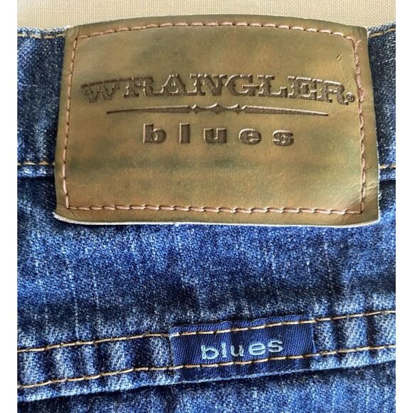 Wrangler Blues Women's Relaxed Fit Denim Jeans Straight Leg Size 10 (Fit 32x33) - Picture 11 of 11